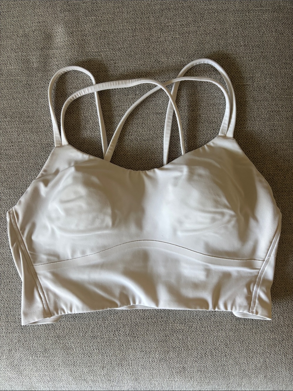 Lululemon Women's Cloud Bralette - white